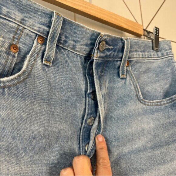 Levi’s 501 Original Shorts - Picture 4 of 8